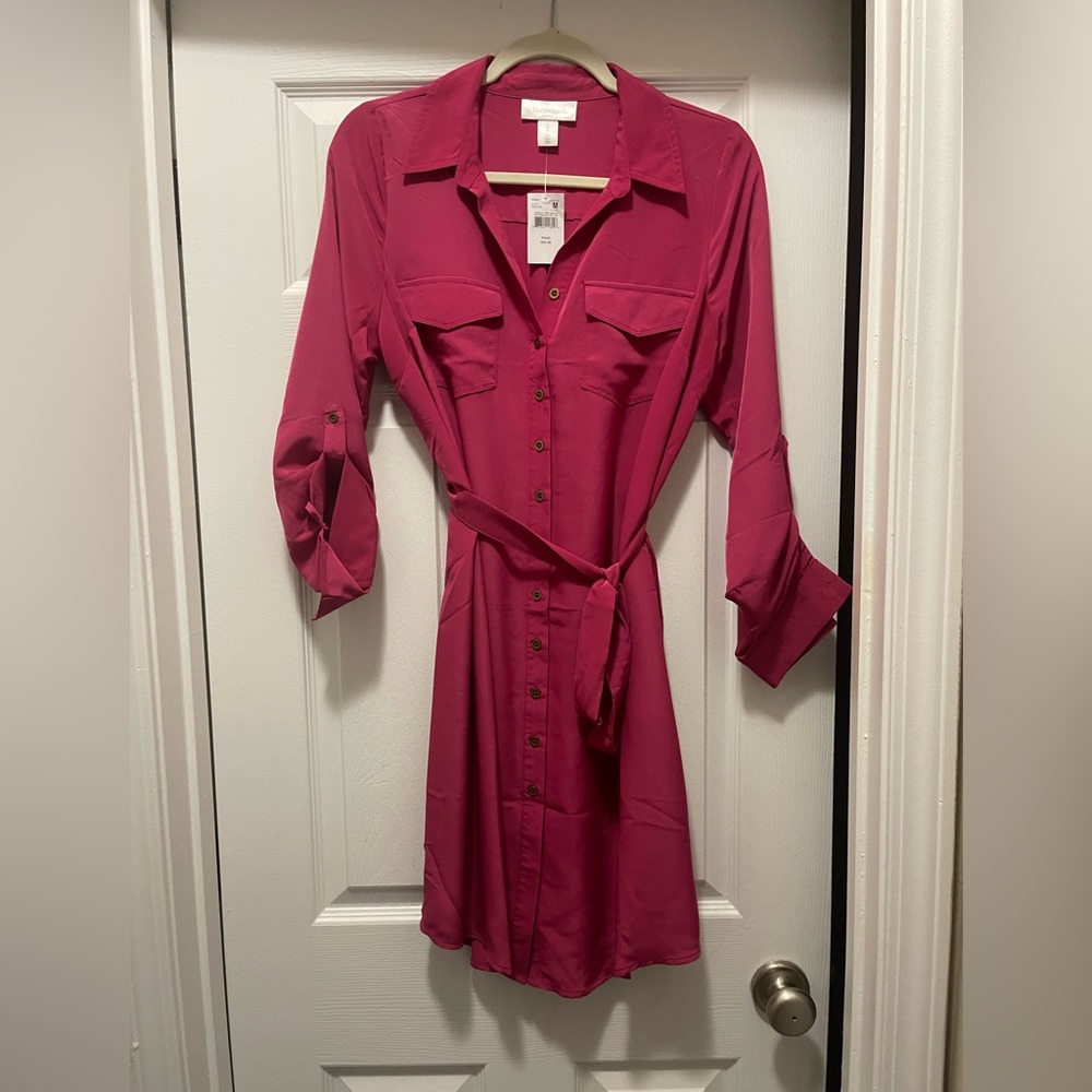 Women’s maternity buttondown dress size Medium Brand new with tags